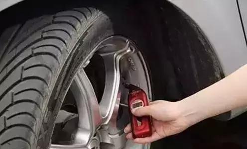 #伴梦已久#安全意识：行车需谨慎，安全是第一