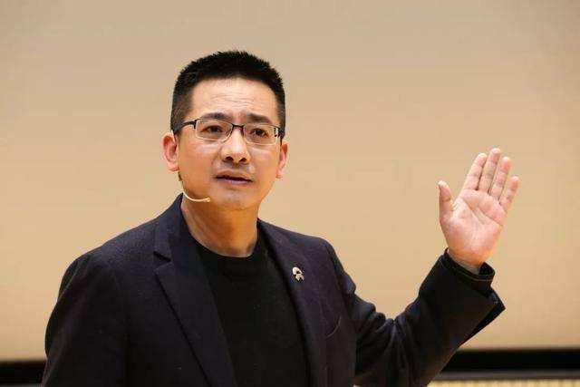 「ZAKER网」电动二手车保值政策，造车新势力们的诚意有几分？