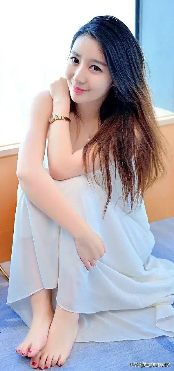 「过去式的文字」我怕冷，却迷上了雪，我怕痛，却爱上了你