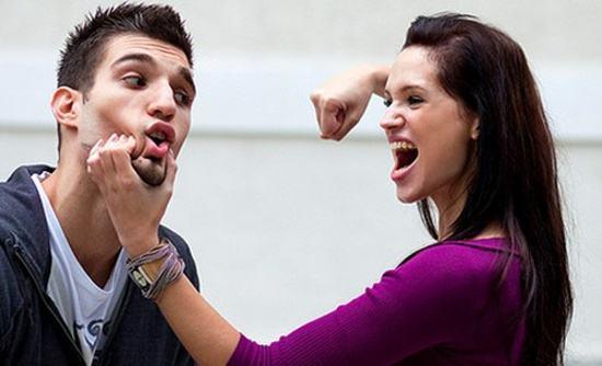 「小柯看生活」别犯傻，独处时男人的态度，就决定了心中有没有你