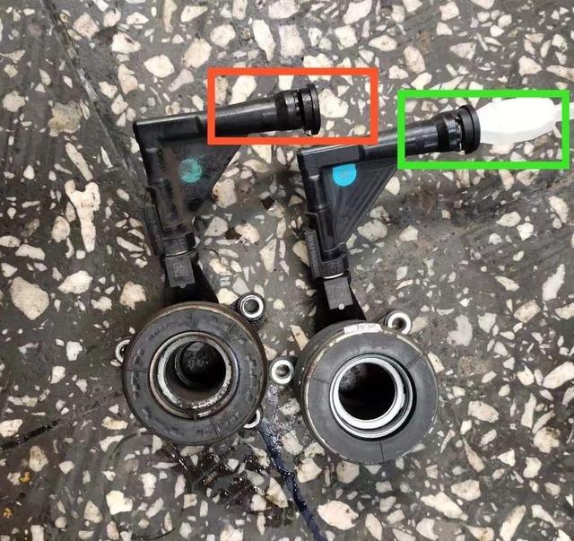 「养车宝典」踩离合不顺的别克检修，看到变速箱漏出的油液后，车主心情沉重