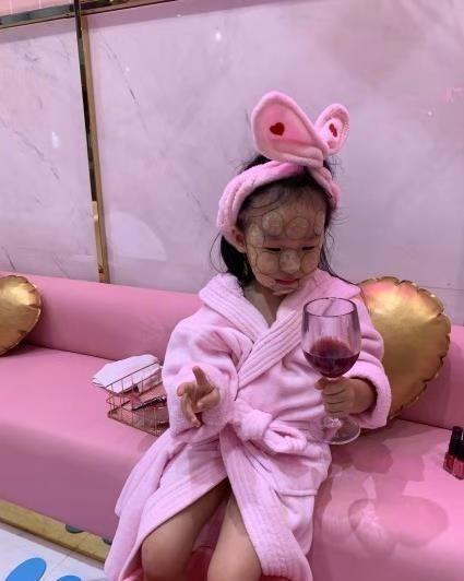 飞慕课@“我的孩子容不得你说三道四！”当妈的这条线你别碰