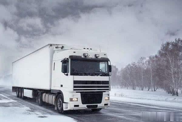 众卡之友■气温逐渐下降，这些车辆检查要提前做好