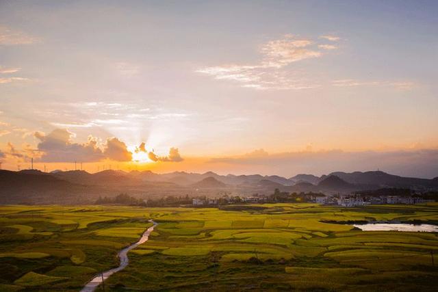 「拾柒读书」秋天为什么容易想家？这是我听过最好的答案