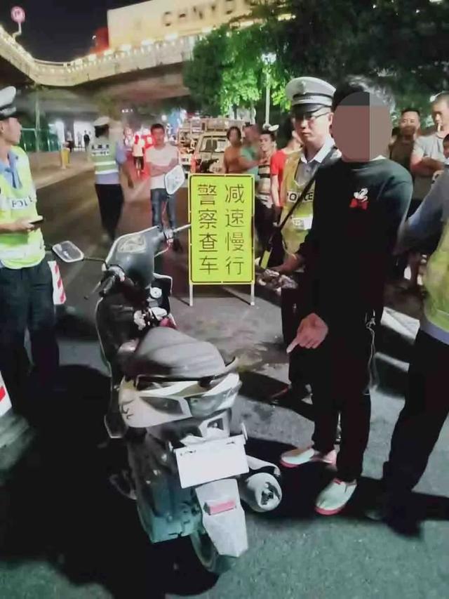 「蛋蛋懂车」千辛万苦考过的驾驶证还没拿到手就被注销了，因为“以身试法”