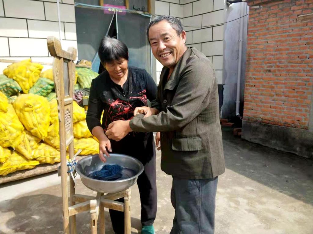 中安在线TB：王桂英：25年悉心照顾精神残疾丈夫和年迈婆婆