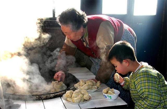 #浅浅情感说#“新型不孝”正在蔓延，很多子女不当一回事，伤透了父母的心