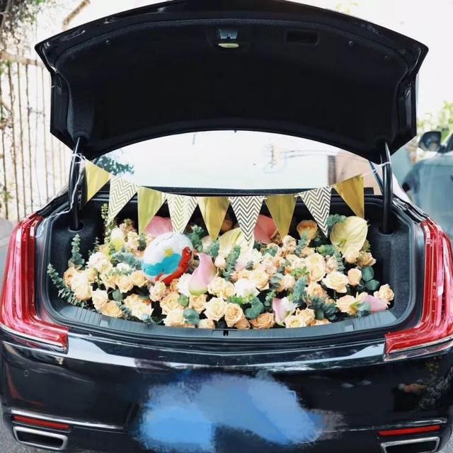 「女人的励志说」月薪4000，一年能存下8万！深圳人的副业到底有多赚钱？