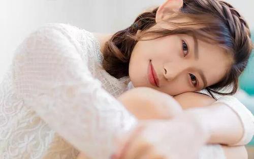 #幸福的拉拉#感情中，不愿意给你这4样东西的男人，说明不是真心喜欢你！