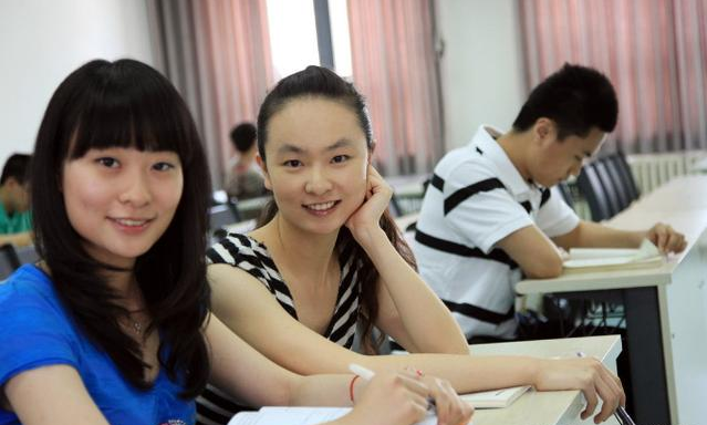 #教育成长记#大学生“自甘堕落”的6种现象，绝大多数人都有，堪称“毒瘤”