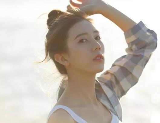 「深夜情话吖」男人中年“偷腥”，无非这三个原因，高情商的女人一招制胜