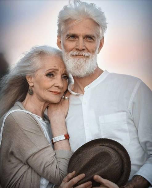 [李小托]时光带不走的优雅与深情