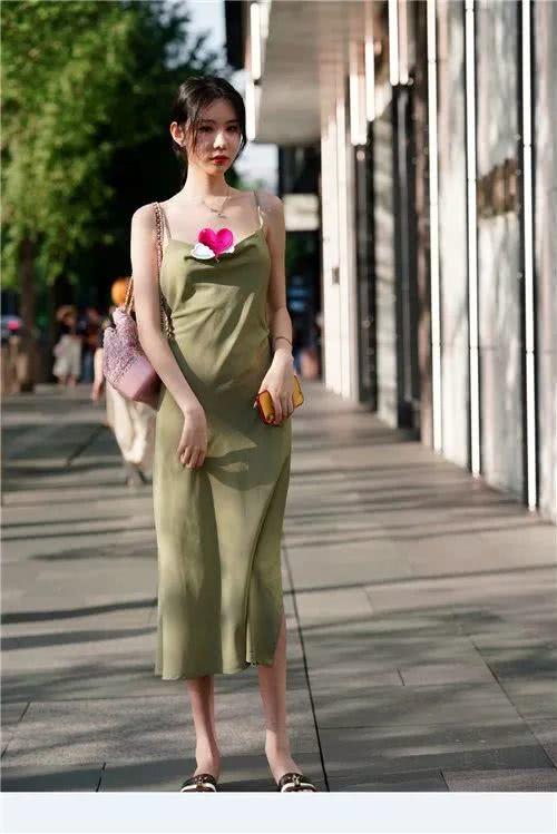 森屿鹿林1989：已婚的少妇也有魅力，无需在意他人眼光，纯净的眼神倾国倾城