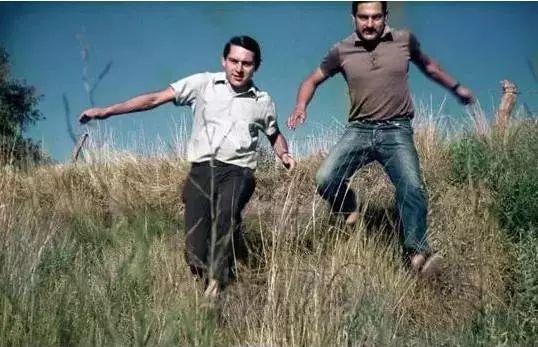 「史夫子说」一组照片刷爆朋友圈：那些坚不可摧的，最后都敌不过时间