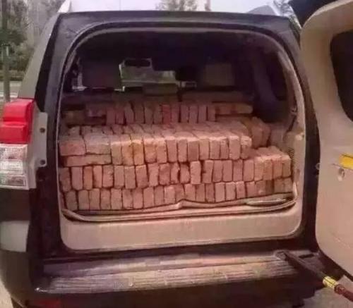 「汽车大咖」交警提示：后备箱一旦出现这3类物品，绝不姑息，罚2万别哭