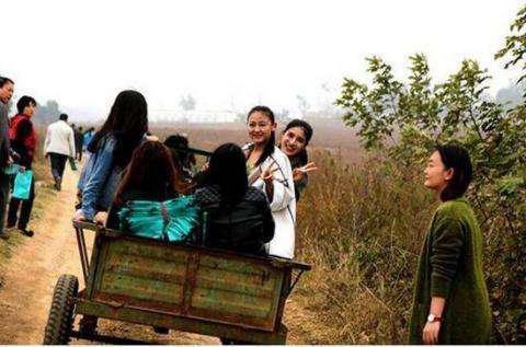 #围城围心#农村男孩研究生毕业“打光棍”，高学历却还娶妻难，究竟啥原因？