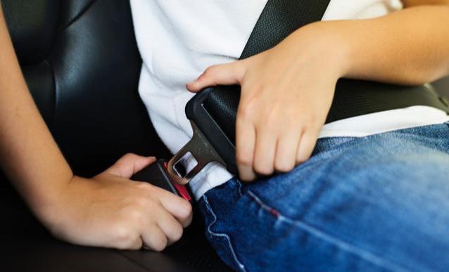 #汽车观视界#关乎人身安全，汇总汽车安全带的4要点，带您走出使用误区