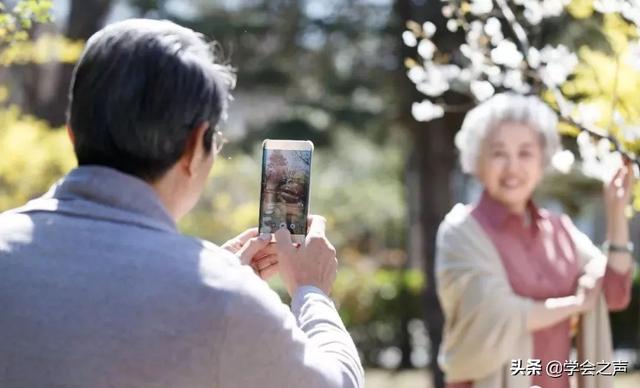 浅浅情感说■罕见好文！1秒打开，受益一辈子！中老年朋友必读
