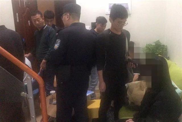 【浅浅情感说】新型“美女”骗局！年轻女子自称防疫站人员上门灭蟑螂，还加你微信，目的其实是这个！