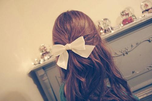 积极虹英■请不要将自己，看得太重要！