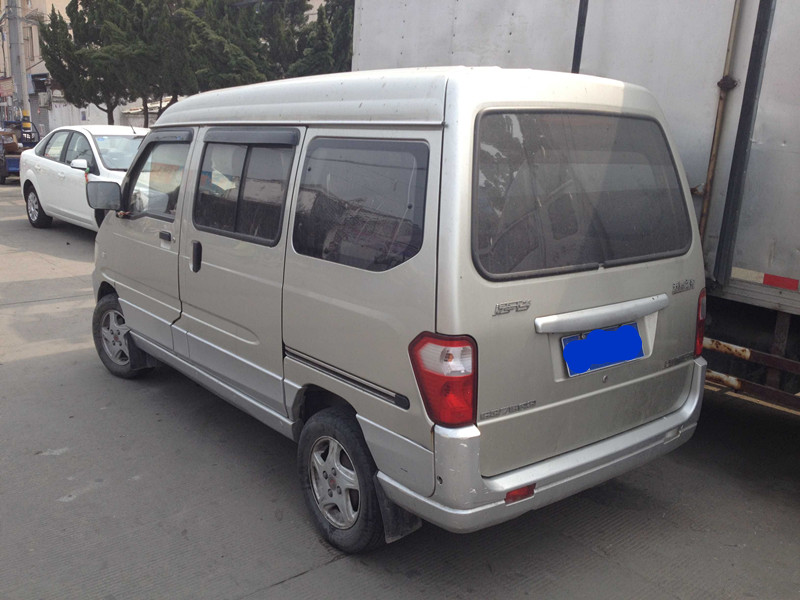 #论点说车#面包车拉人拉货都被扣分罚款？交警：不按规定来，罚的就是你！