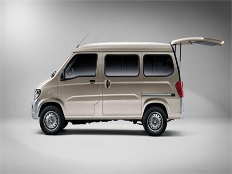 #论点说车#面包车拉人拉货都被扣分罚款？交警：不按规定来，罚的就是你！