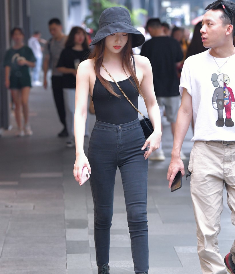 【时尚的丹尼】成熟的女人要自信，努力的你无可挑剔，奋斗的人生别具魅力