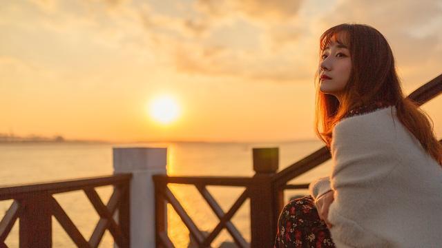 「凌小麦」沉默，是心寒的见证，冷淡，是绝望的回应