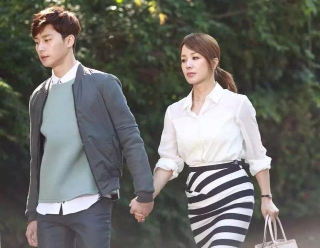 「仙火火」爱上一个没有结果的人，等同于“自虐”，这是我见过最完美的诠释