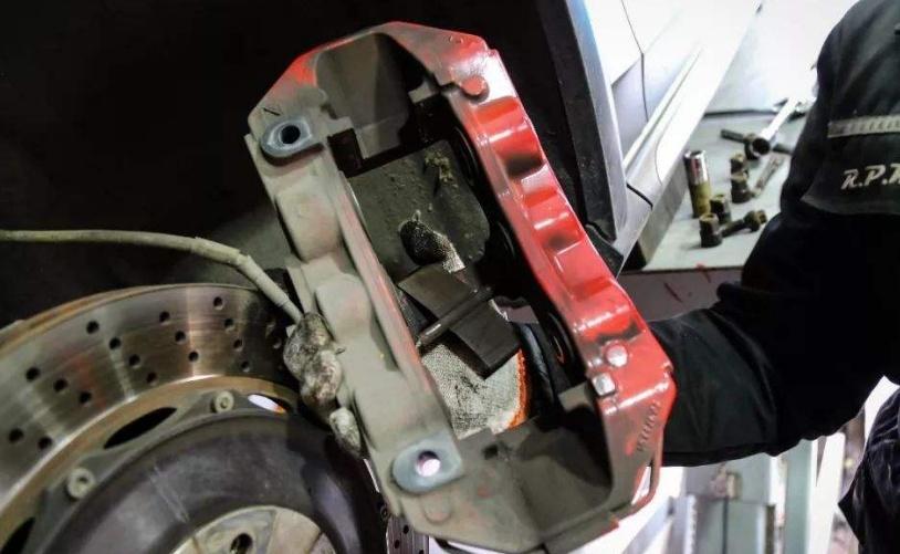 「杠车」不管啥车都要注意这3个零件，跑5万公里不换，提前三年报废