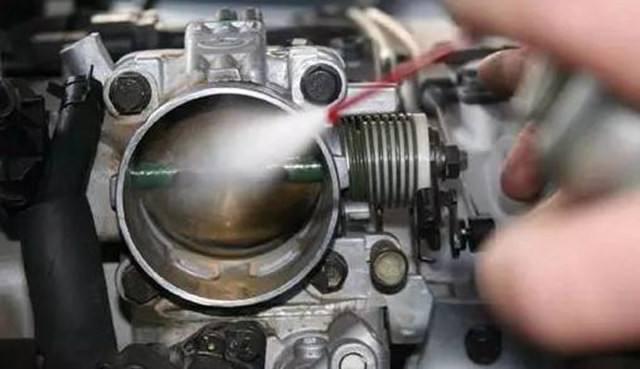 油中感谢■秋冬保养之后，汽车油耗反而高了？这些猫腻一定要长个心眼！