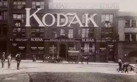 中外管理杂志■工作，何不加点游戏