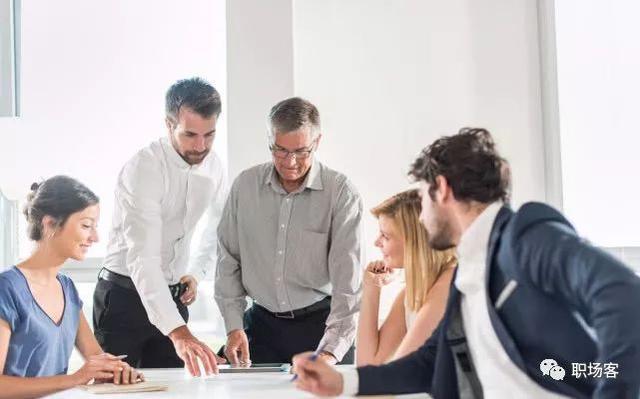 「金桔果课堂」老板最反感下属的5种表现，你中了几条？避过你就成功一半