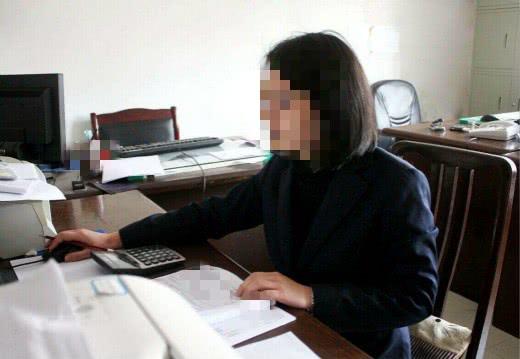 【温柔不美】妈妈送给我一套房，搬进新家第二天，弟媳就带人来砸房