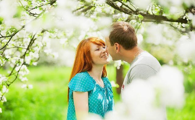 戴帽菇娘■女子照顾准婆婆，一个月后她不嫁了，男友：日子不是跟妈过