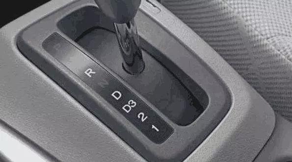 「爆米花的坐骑」你知道吗 什么情况下挂什么档最省油?