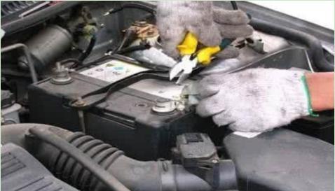 「有间互联」汽车能停多久？不要等机修工给你号码