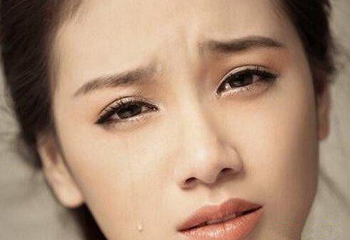 「朵朵心理课堂」心理测试：你觉得哪个女孩真正的伤心？测你的胜负心到底有多强？