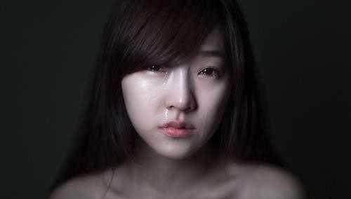 「朵朵心理课堂」心理测试：你觉得哪个女孩真正的伤心？测你的胜负心到底有多强？