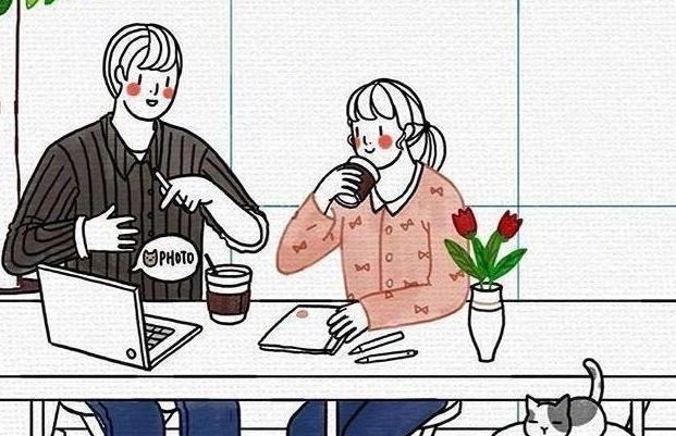 「情感倾诉屋」中年女人有这些“反常”，说明她对你动了心，男人别太木讷