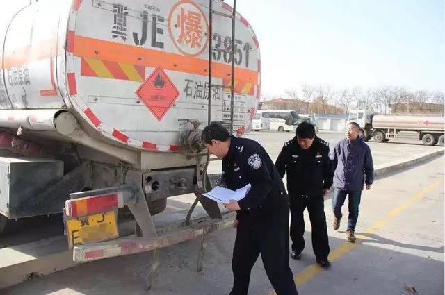 蛋蛋懂车：提醒！即日起，高速交警重点查处这14类严重违法行为……