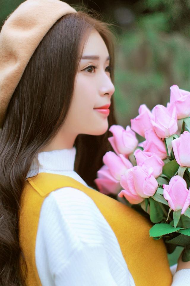 渔喵喵：男子公交车上耍流氓，女子非但没有责怪他，反而红着脸说谢谢