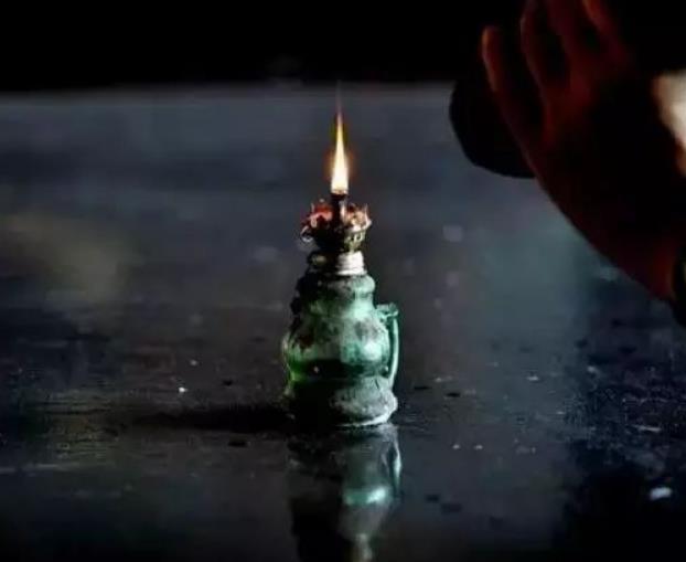 成功职场宝典：真正心苦的人，往往心如止水