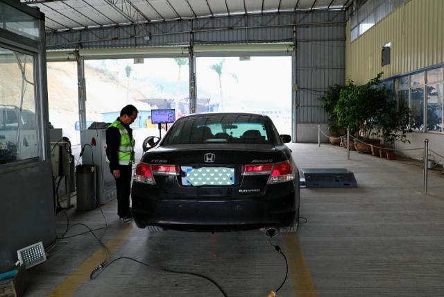 九点侃车：车管所通知：11月1日起年检“大变天”！车主哭诉：干脆6年报废