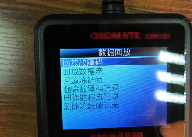 九点侃车：车管所通知：11月1日起年检“大变天”！车主哭诉：干脆6年报废