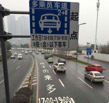 「遂平零距离」副驾驶没坐人被扣6分？车主表示很无奈，这也怪我不对了？