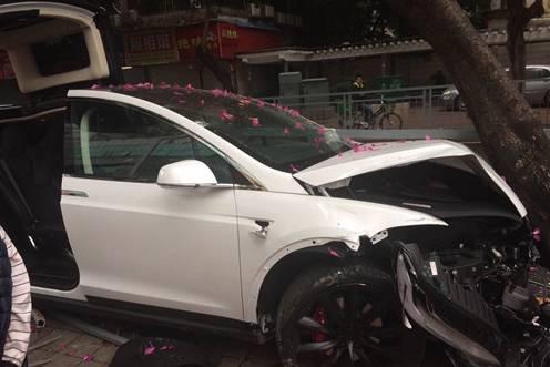 #汽车大咖#车损险就是坑，到底买不买