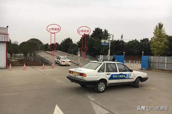 「阿虎汽车」科目二考试的三个小绝招，提前看考场很重要，学会轻松拿驾照