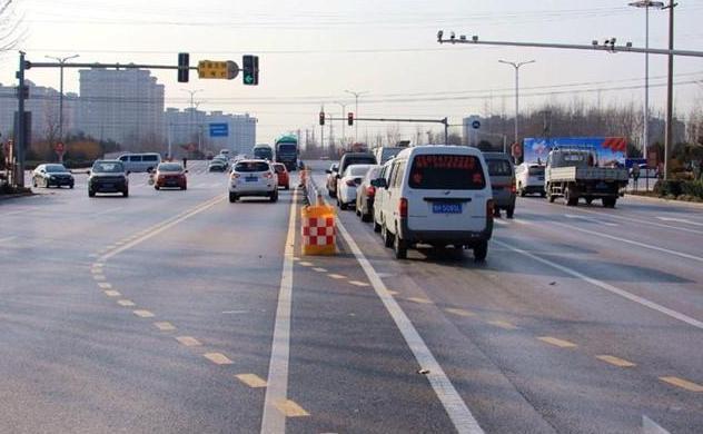 #九点侃车#这些“特殊车道”你不知道，12分不够扣，很多人都傻傻分不清！