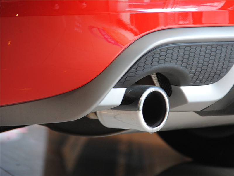 「汽车界小哥」6万公里是汽车叛逆期，这3个零件要及时更换，别等到报废才明白！